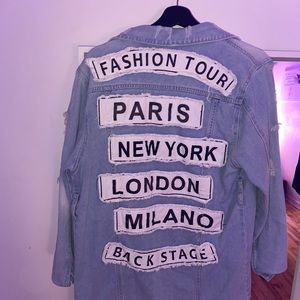 I am selling this cute,cozy and fashion denim coat